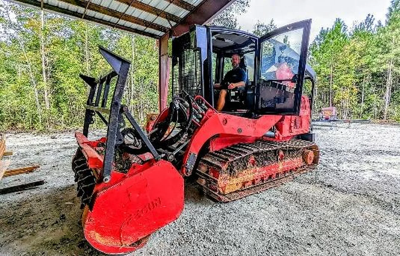 Tracked forestry mulcher